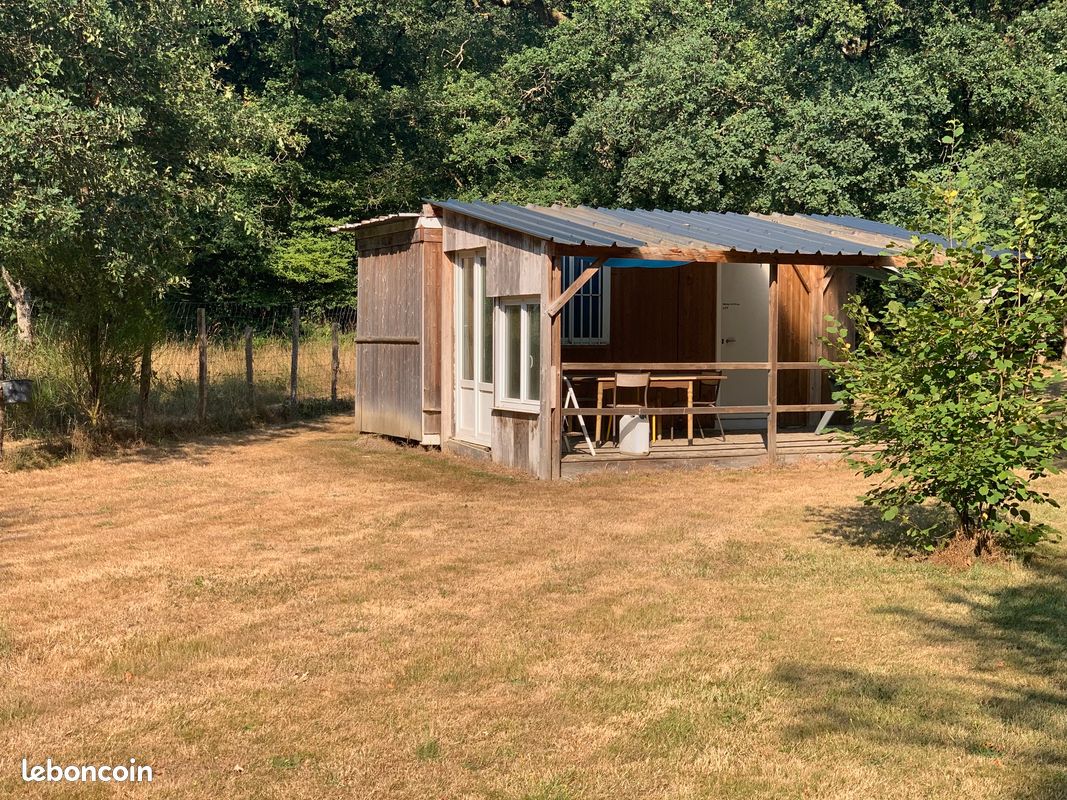 Terrain de Loisirs 9000 m2 · à Vieux-Vy-sur-Couesnon · 10 000 €