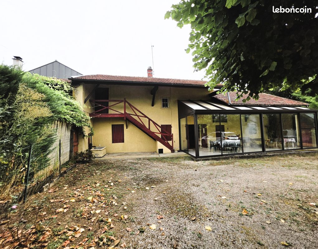 Maison 5 pièces 61 m² · à Saint-Jean-sur-Veyle · 61 m² · 140 000 €