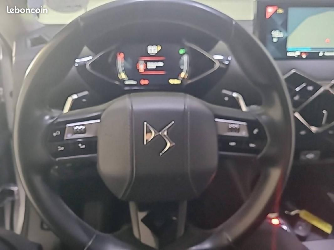 DS 3 Crossback DS3 BlueHDi 130 EAT8 - Grand Chic (image 9)