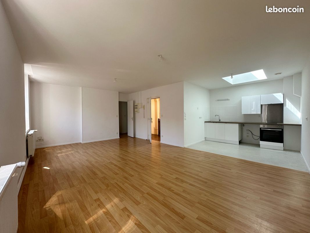 Immeuble 182 m² · à Reims · 182 m² · 598 000 €