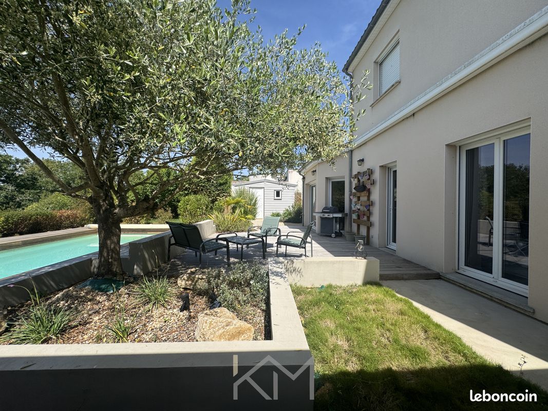 Maison 5 pièces 128 m² · à Smarves · 128 m² · 332 310 €