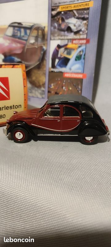 Norev - 1:18 - Citroën 2CV Charleston 1982 - Edition