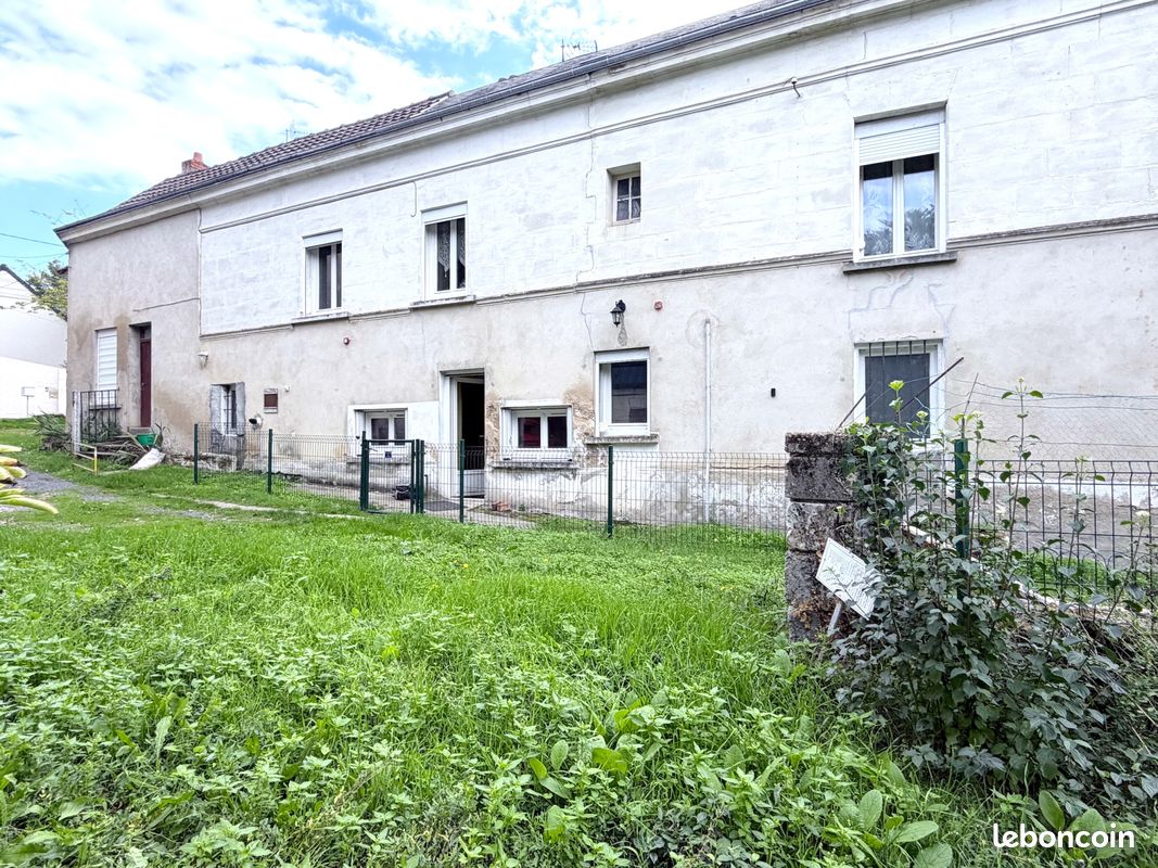 Maison 5 pièces 99 m² · à Châtellerault · 99 m² · 75 000 €