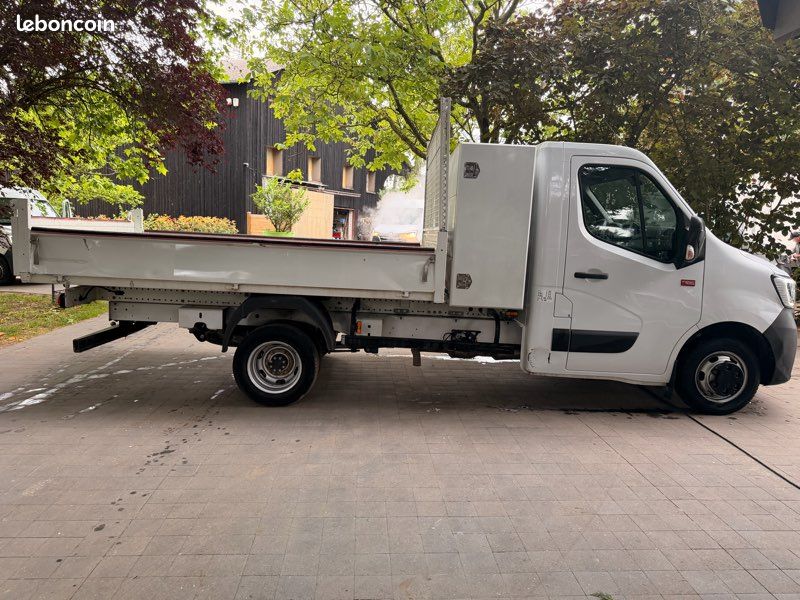 Renault Master Benne Basculante RJ 3.5t dCi 145 + Coffre arrière 2021 – photo 8