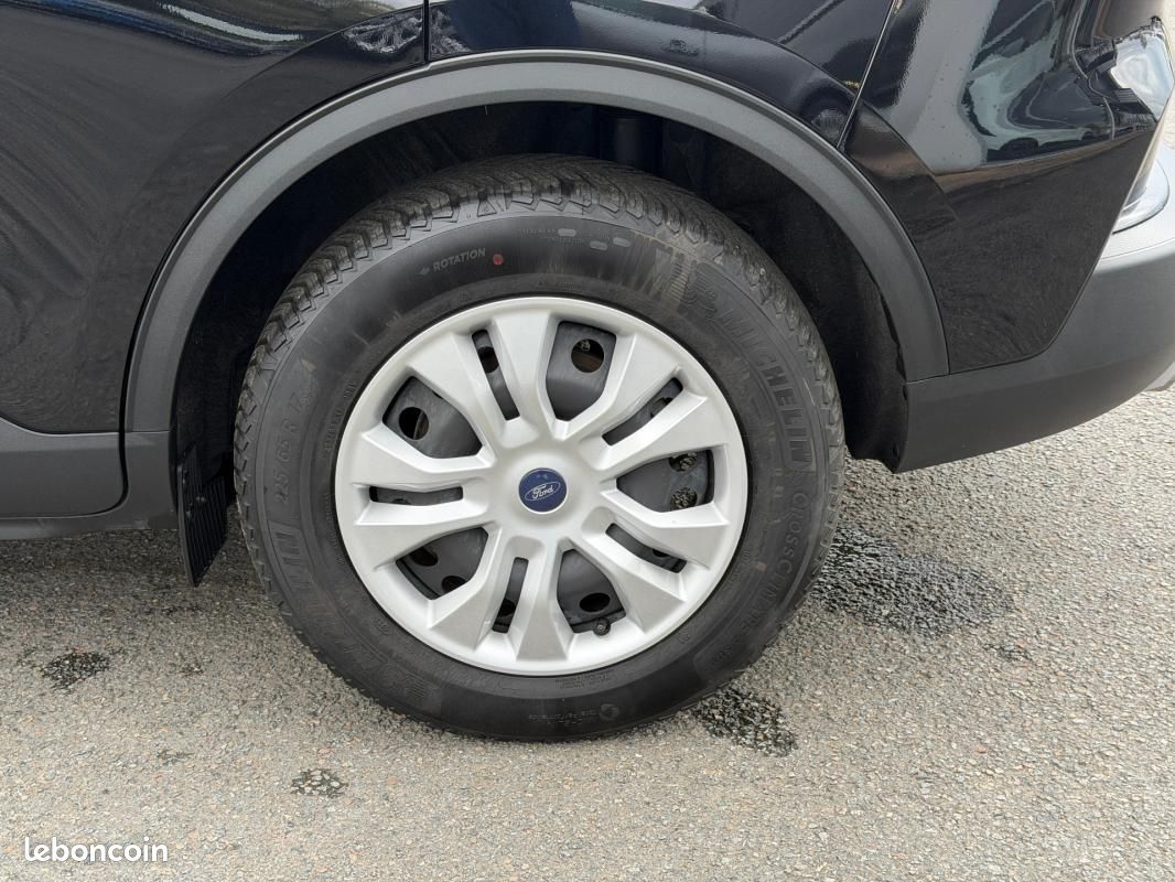 Ford Kuga 1.5 EcoBoost 150 BVM6 Titanium (image 23)