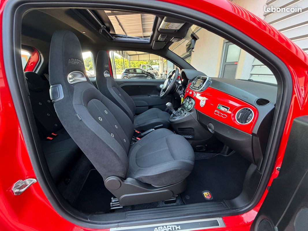 Fiat Abarth 500 1.4 T-JET 140 595 Excellent état Garantie 1an Toit ouvrant Pare choc Carbone (image 6)