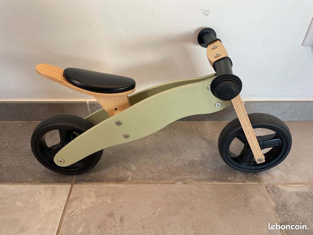 Petite Amélie Tricycle Bebe Bois Bébé Tricycle Ã©volutif