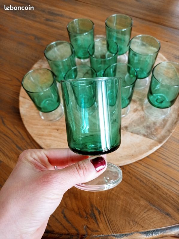 Verre de table art-déco ancien en cristal taillé | Marne Antic