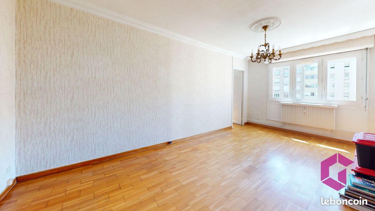 Appartement 3 pièces 59 m² · à Saint-Étienne · 59 m² · 65 000 €