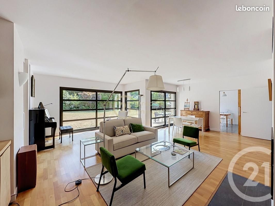 Maison 7 pièces 178 m² · à Vern-sur-Seiche · 178 m² · 699 000 €