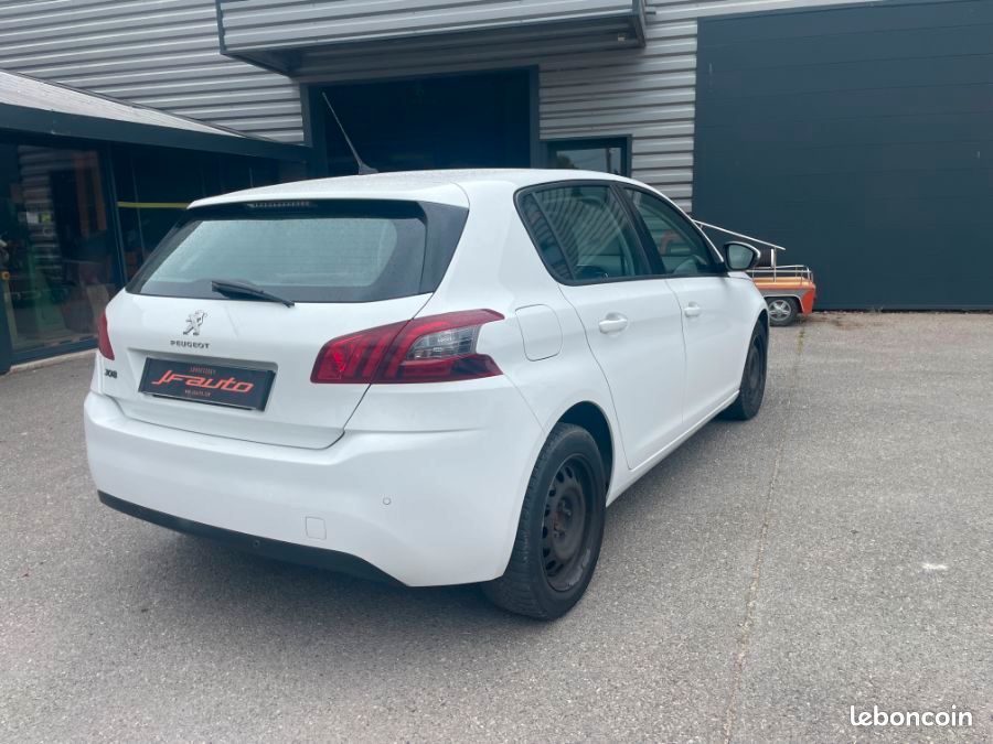Peugeot 308 AFFAIRE 1.6 BLUE HDi 100 ch (image 5)