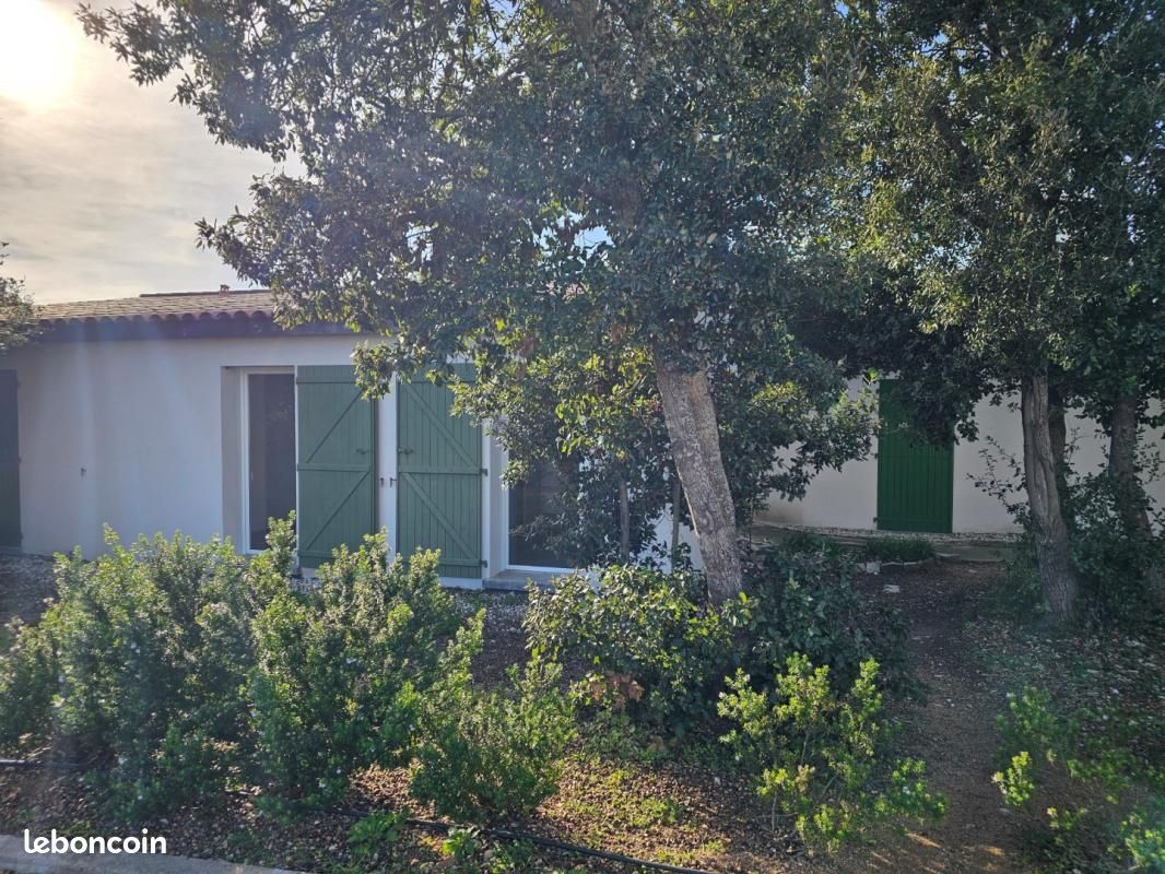Appartement 3 pièces 55 m² · à Bonifacio · 55 m² · 815 €