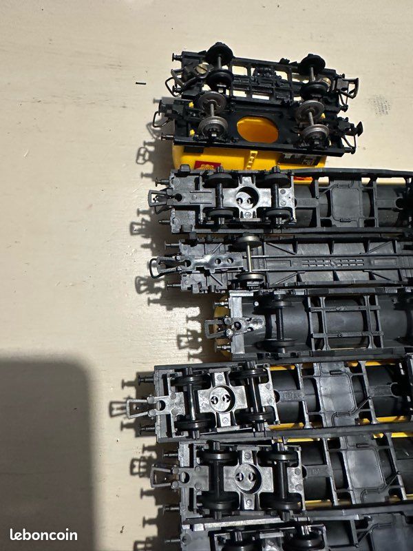Pièces de wagons de marchandises