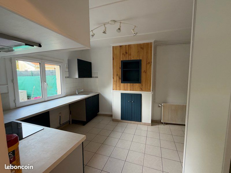 Maison 4 pièces 100 m² · à Saint-Dizier · 100 m² · 800 €/mois