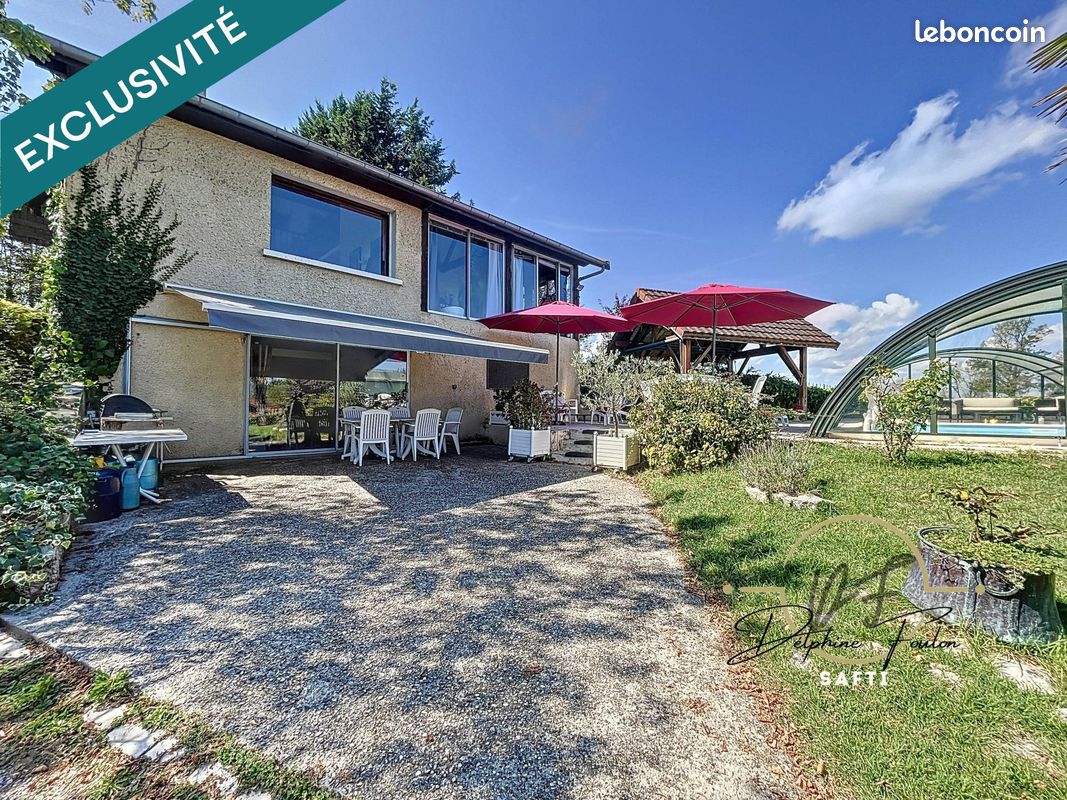 Maison 9 pièces 250 m² · à Les Avenières Veyrins-Thuellin · 250 m² · 370 000 €