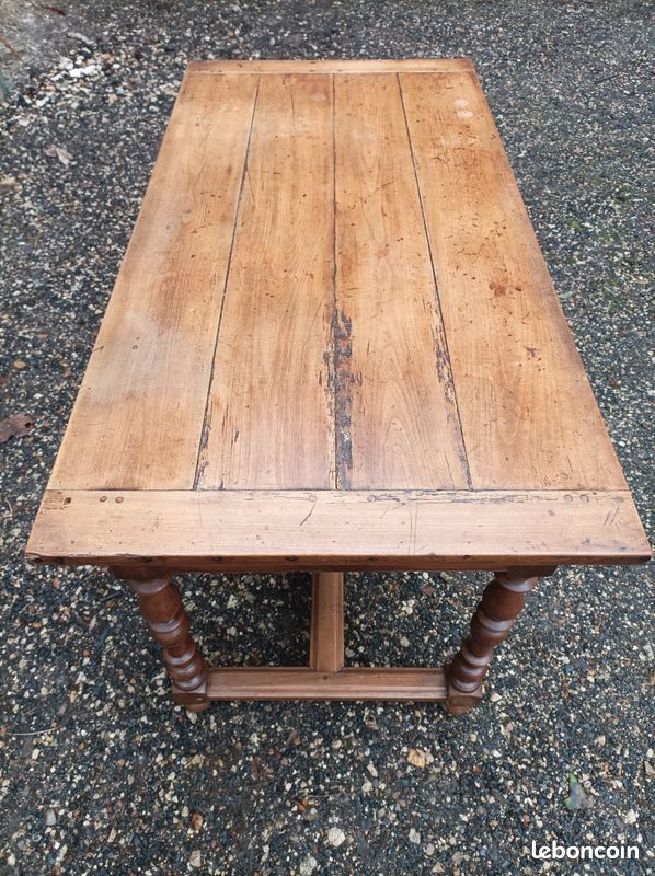 Table ancienne (image 3)