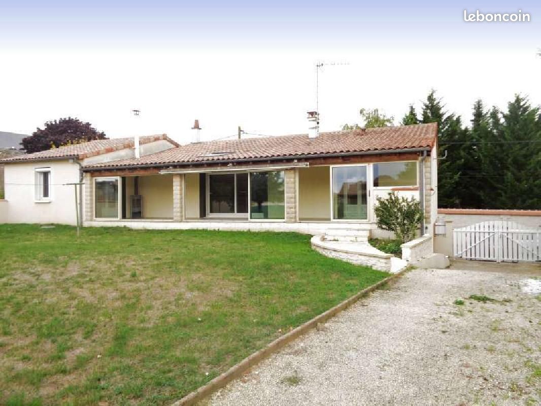 Maison 6 pièces 190 m² · à Saint-Martin-la-Pallu · 190 m² · 246 500 €