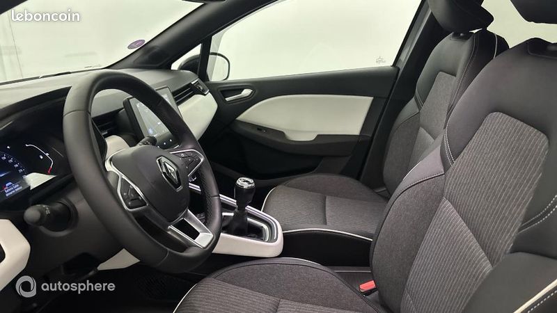 Renault Clio 1.0 TCe 90ch Techno (image 12)