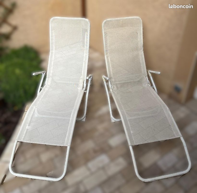 Chaise longue basculante de jardin (image 1)