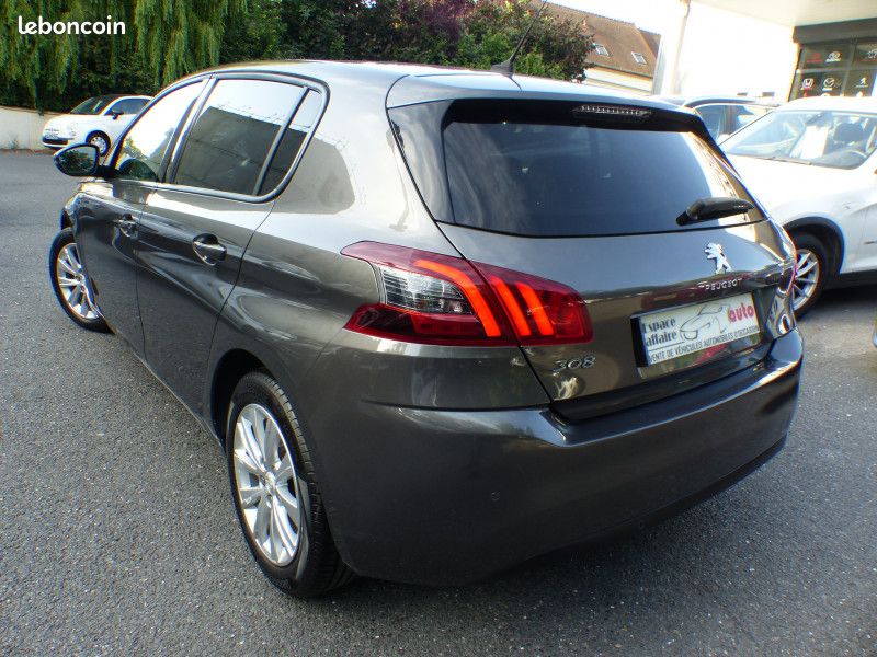 Peugeot 308 1.2 PURETECH 110CH E6.C S&S STYLE (image 4)