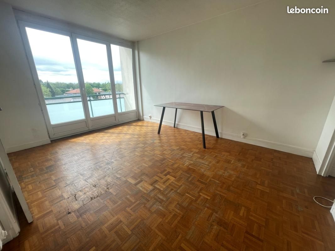 Appartement 3 pièces 54 m² · à Livry-Gargan · 54 m² · 115 000 €
