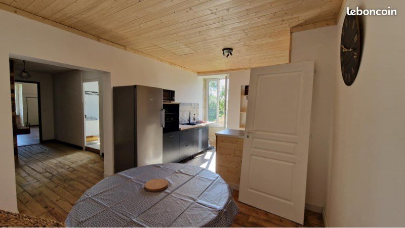 Appartement 2 pièces 80 m² · à Niort · 80 m² · 750 €