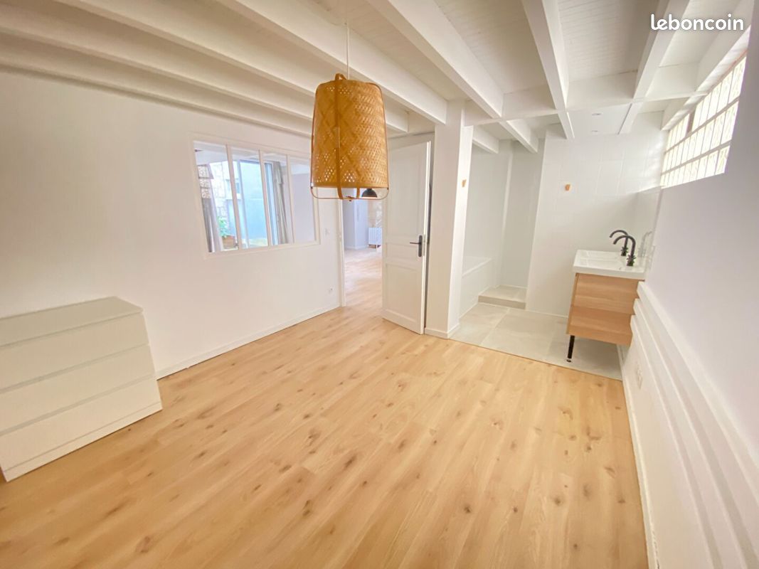 Loft 3 pièces 93 m² - Bordeaux 33000 (image principale 3)