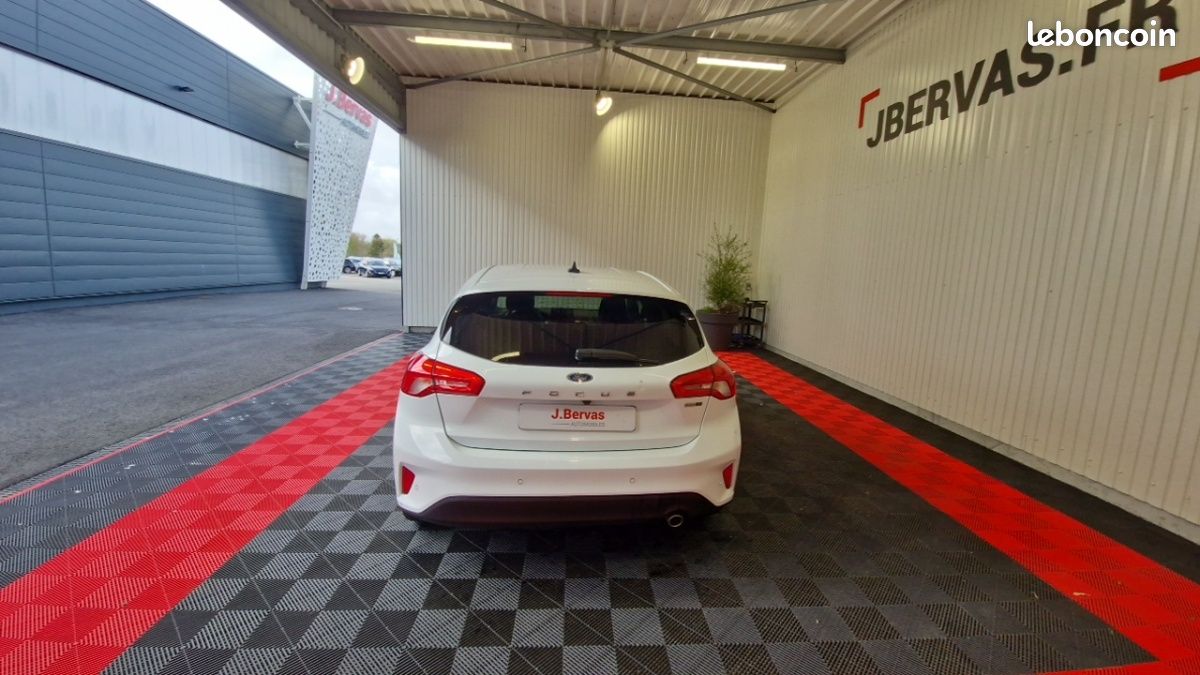 Ford Focus 1.0 ECOBOOST 125 SS TITANIUM X BUSINESS (image 6)