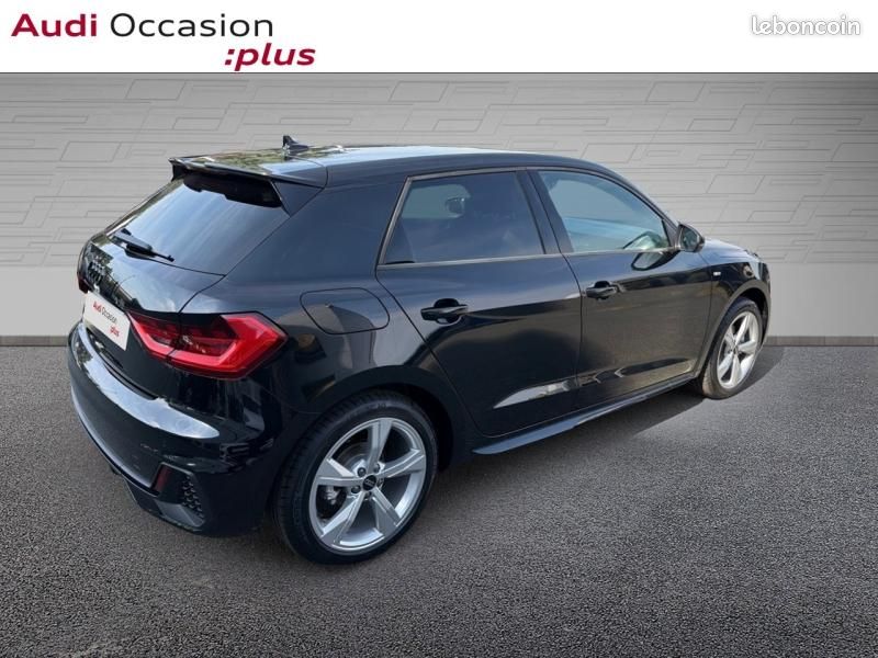 Audi A1 Sportback 30 TFSI 116ch S line S tronic 7 (image 9)