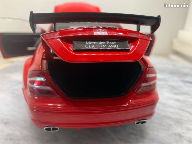 Mercedes-Benz 300 SL Coupè asa de gaivota completa 70 anos