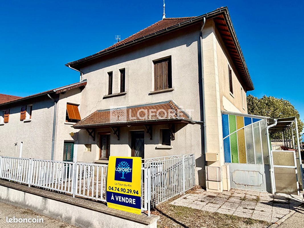 Maison 7 pièces 150 m² · à La Tour-du-Pin · 150 m² · 169 000 €