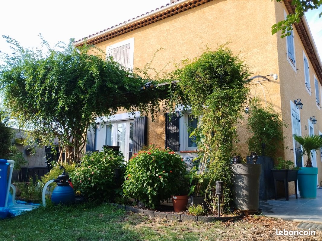 Maison 5 pièces 120 m² · à Saint-Chamas · 120 m² · 389 900 €