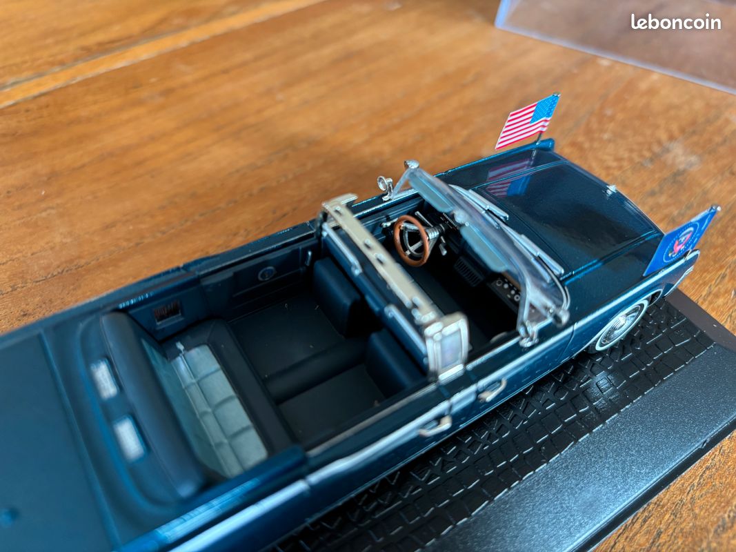 Modèle Réduit Lincoln Continental Limousine 1/43 Par IXO - Neuf, Boîte Fermée