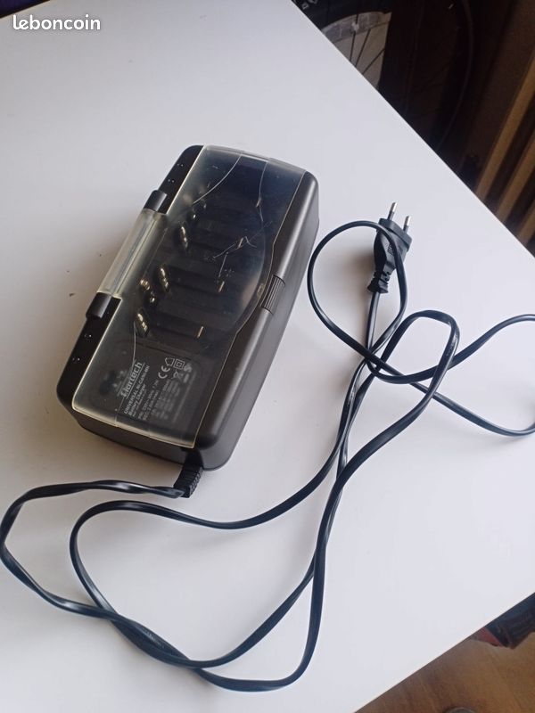 elfbar nachfüll pod läuft aus Comment changer son wrap d'accu ? main image 1