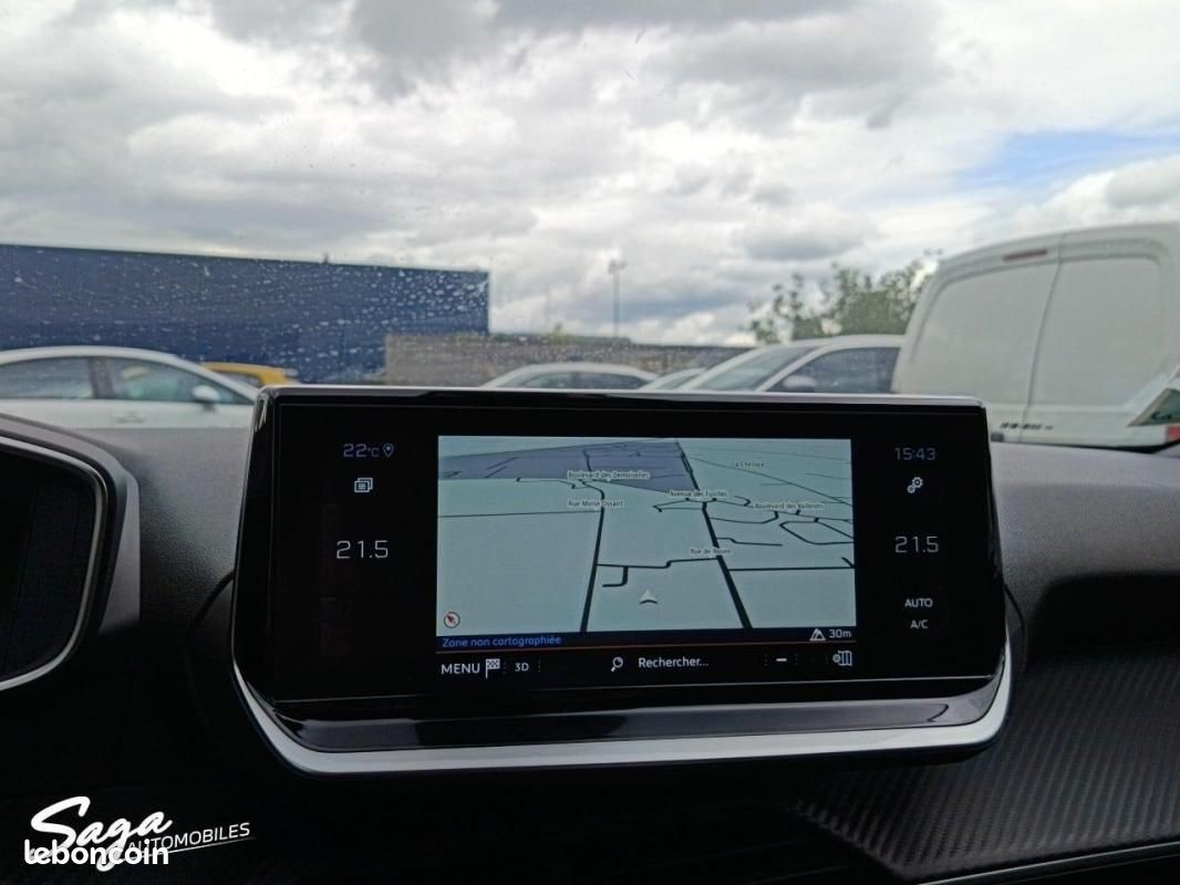 Peugeot 2008 BlueHDi 130 S&S EAT8 Allure (image 27)