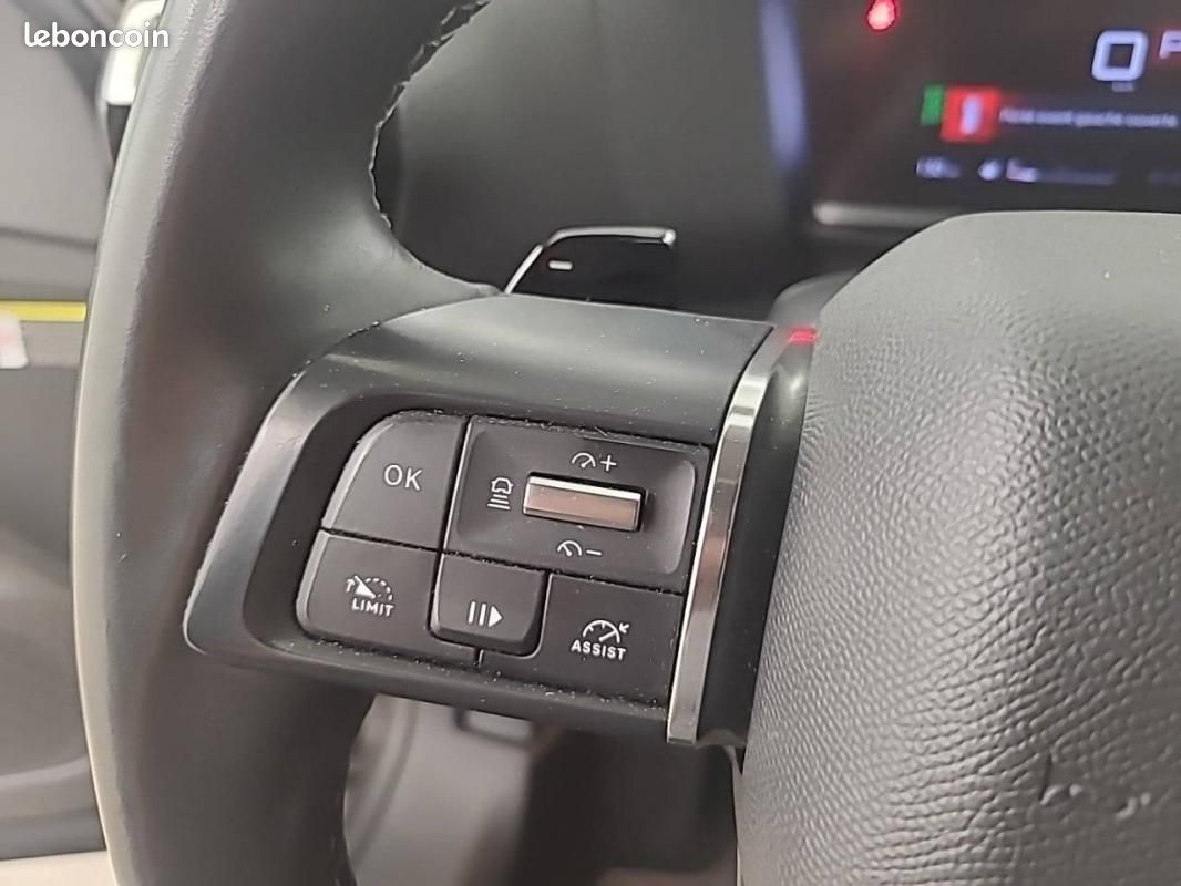 Citroën C4 PureTech 130 S&S EAT8 - Shine (image 23)
