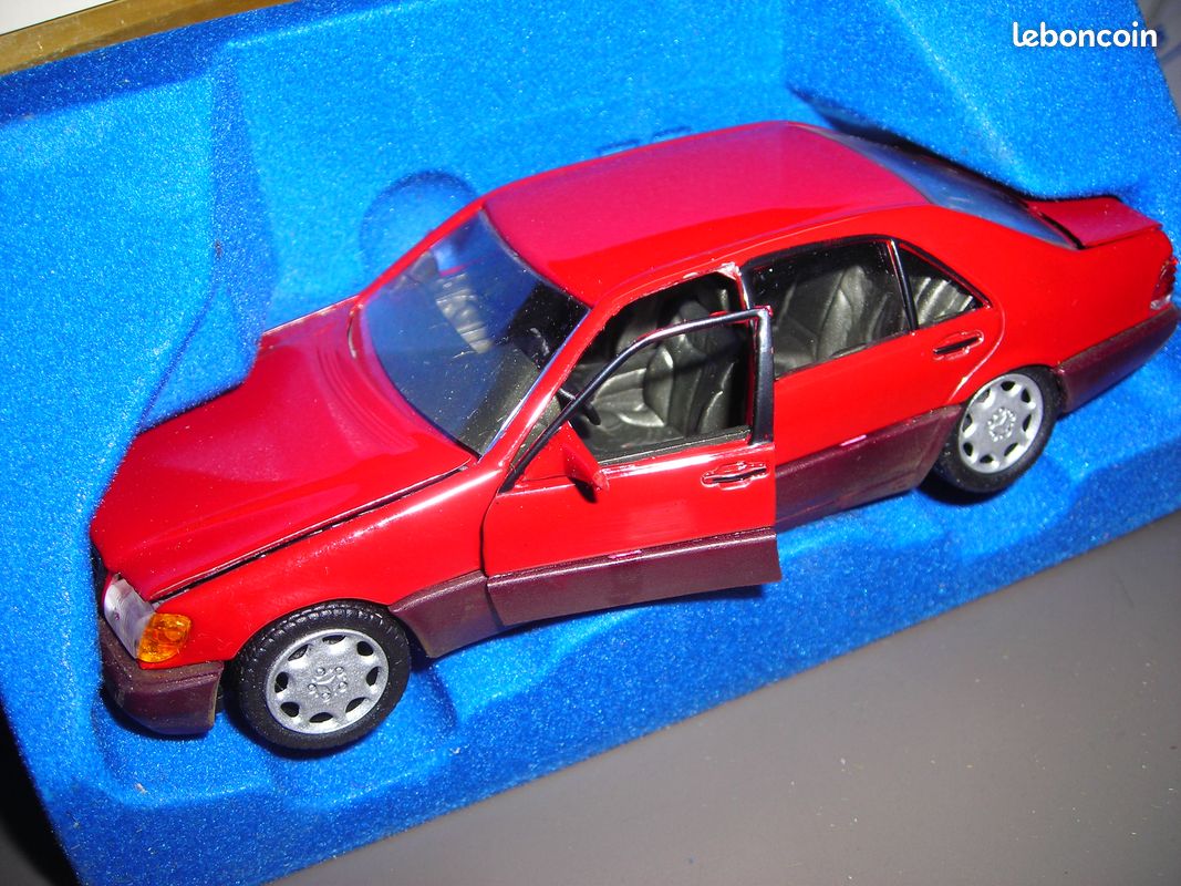 Mercedes 600 SEL 1993 gris métallisé 1/43 Schabak - Collection