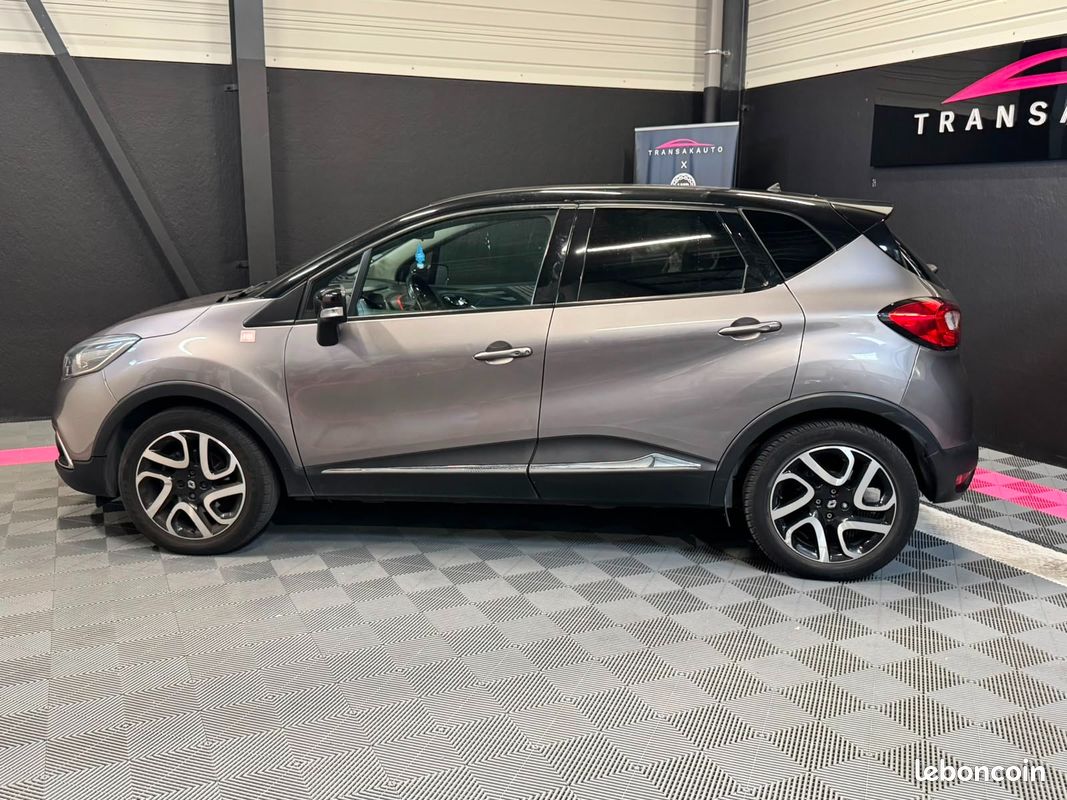 RENAULT CAPTUR TCe 120 SL Helly Hansen EDC (image 2)