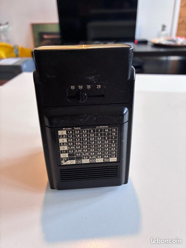 Metz Mecablitz M360 : un flash cobra entièrement automatique Metz Mecablitz M360 : un flash cobra entièrement automatique