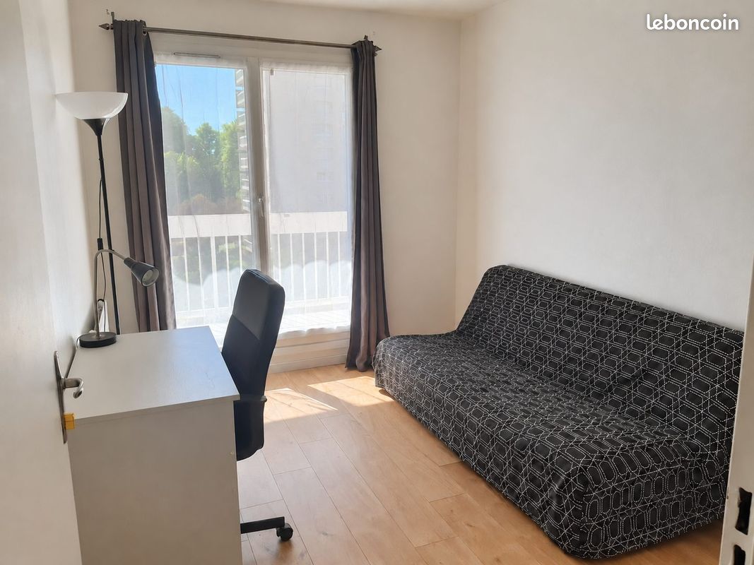 Appartement 5 pièces 96 m² · à Évry-Courcouronnes · 96 m² · 212 500 €
