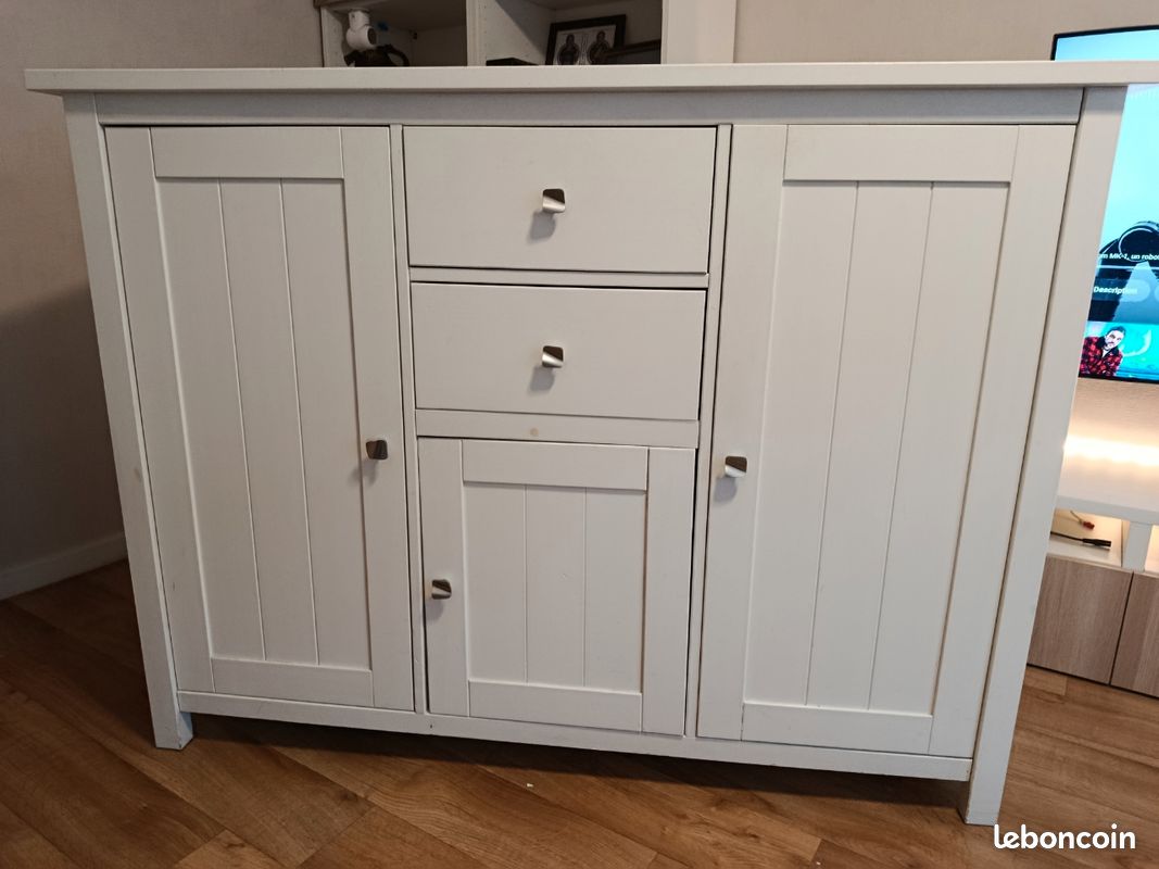 Commode (image 1)
