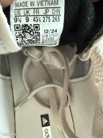 Chaussures Adidas taille 34 - Chaussures