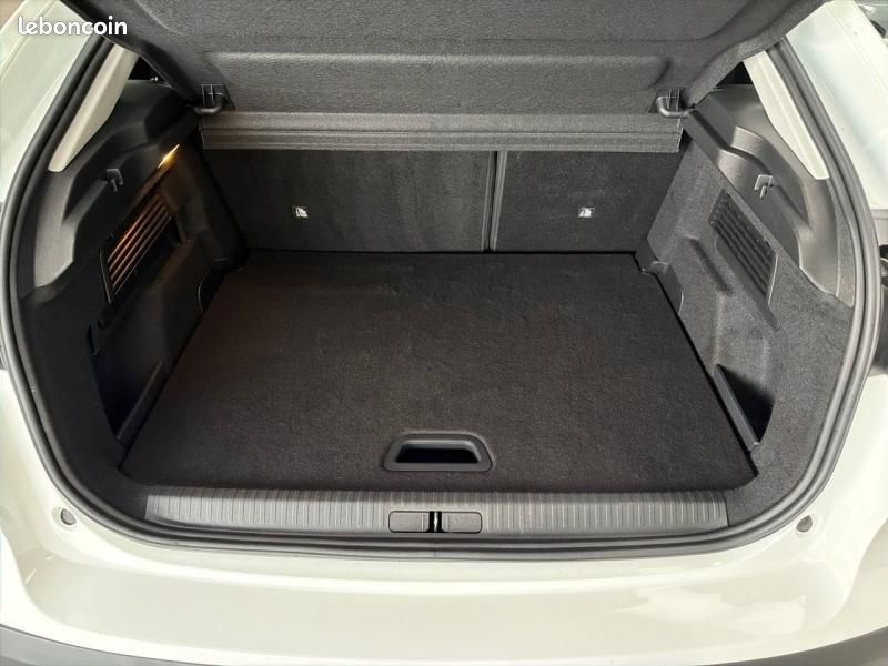 Citroen C4 1.5 BlueHDi 130ch S&S PLUS Automatique (image 6)