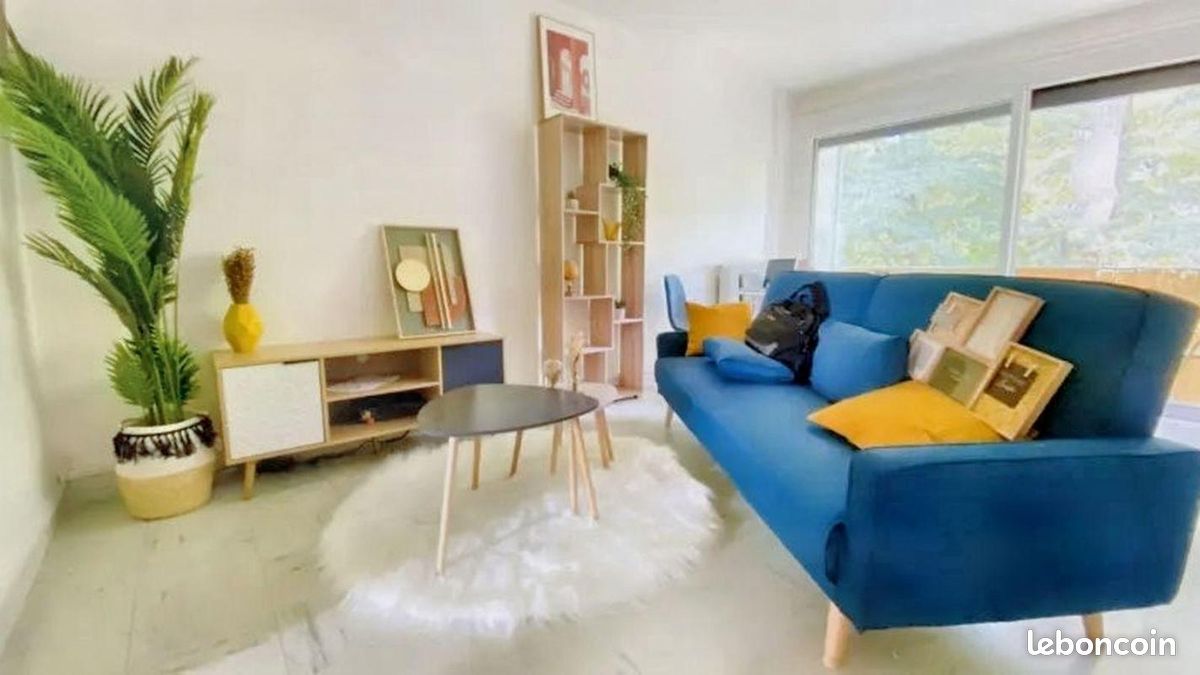 Appartement 5 pièces 98 m² · à Évry-Courcouronnes · 98 m² · 490 €