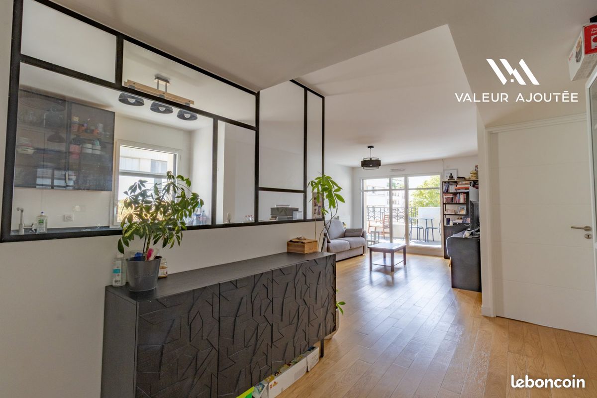 Appartement 4 pièces 85 m² · à Levallois-Perret · 85 m² · 1 060 000 €