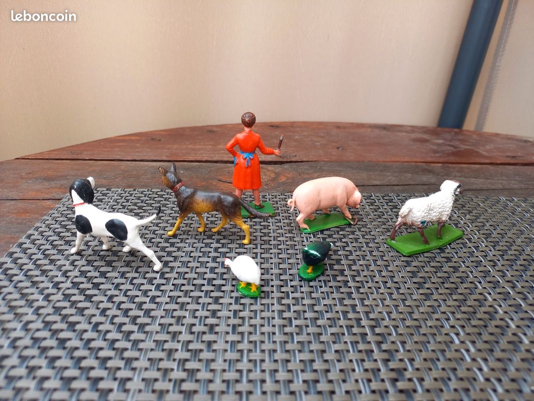Starlux lot 7 figurines (image 2)