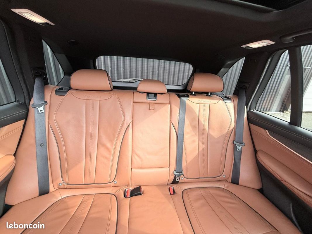 BMW X5 xDrive 40d - BVA Sport 5pl F15 F85 M Sport PANO/BO/ELECS/CHAUFFANTS/AMBIANCE/HEADUP (image 44)