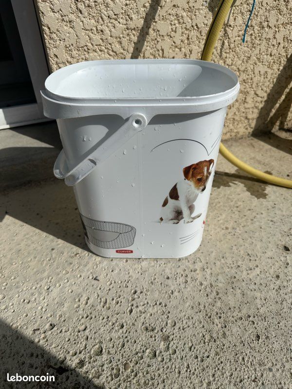 Boîte à croquettes pour animaux (image 3)
