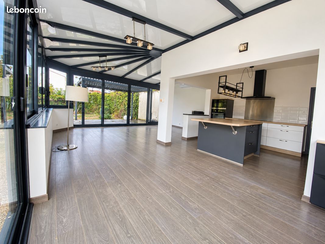 Maison 7 pièces 170 m² · à Aytré · 170 m² · 570 000 €