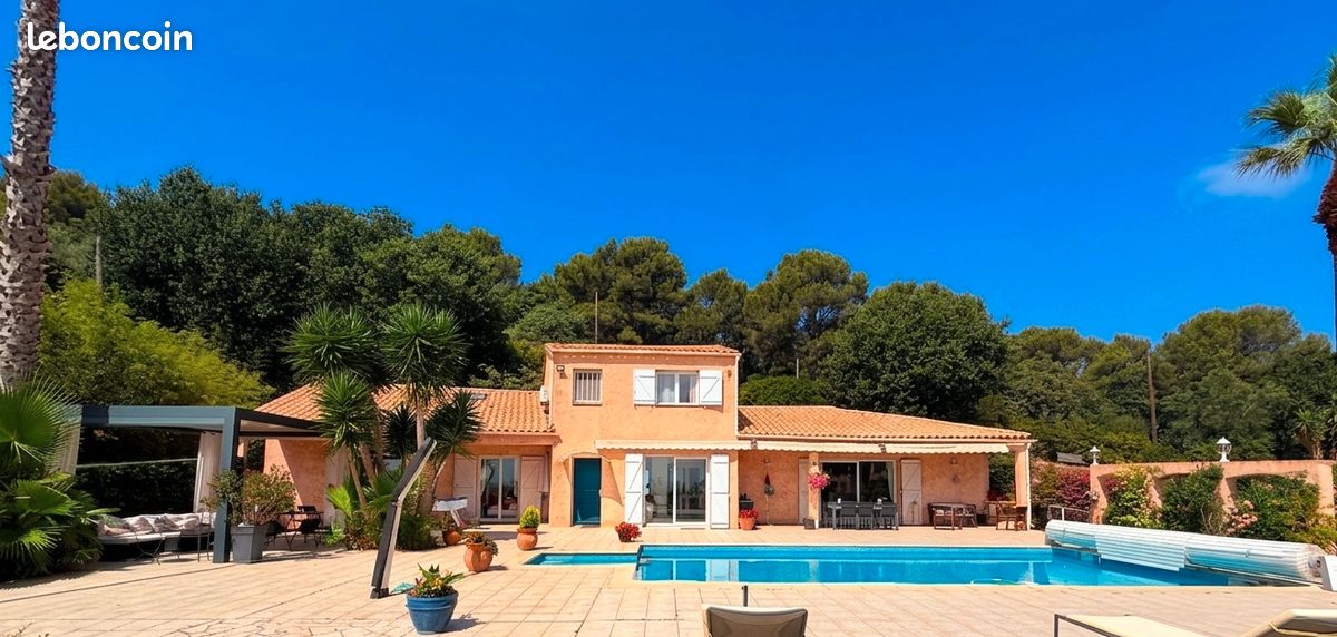 Maison 6 pièces 230 m² · à Six-Fours-les-Plages · 230 m² · 1 190 000 €